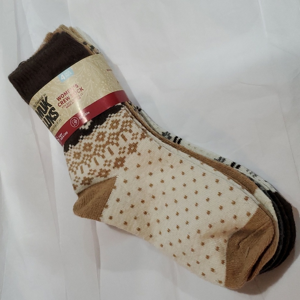 Muk Luk 4pairs of women's brown moose stripe dotted crew socks size 6-11 new